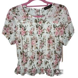New! Almost Famous White Floral Print Gossy Short Sleeve Blouse Top Sz Smalll